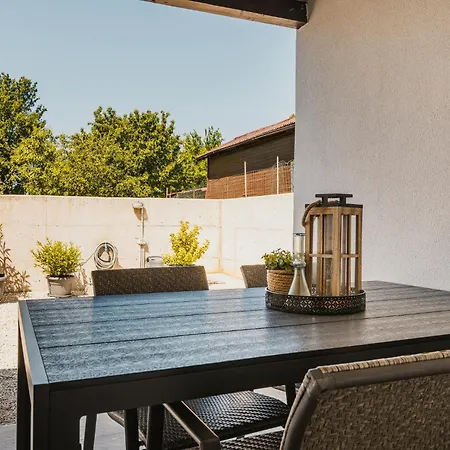 Mila Stress Free * Umag