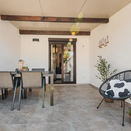 Mila Stress Free Apartment Umag