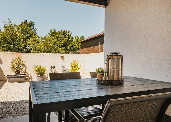 Mila Stress Free * Umag